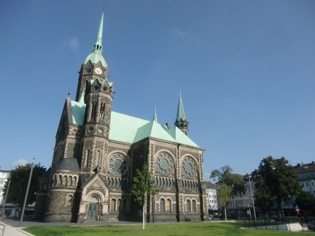 Mönchengladbach-Rheydt : Markt, evangelische Hauptkirche Rheydt erbaut im historistischen Stil der Neuromanik